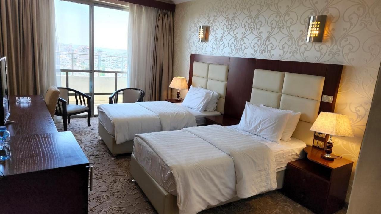 Red Crescent Guesthouse 拉马拉 外观 照片