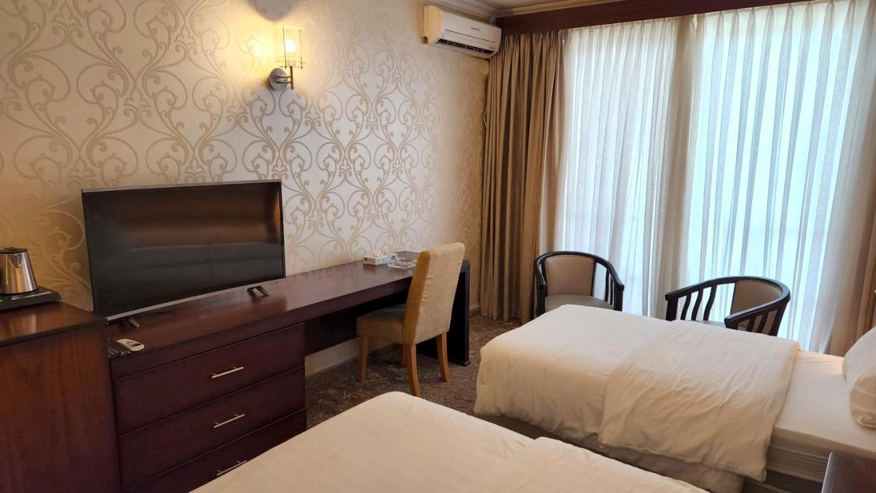 Red Crescent Guesthouse 拉马拉 外观 照片