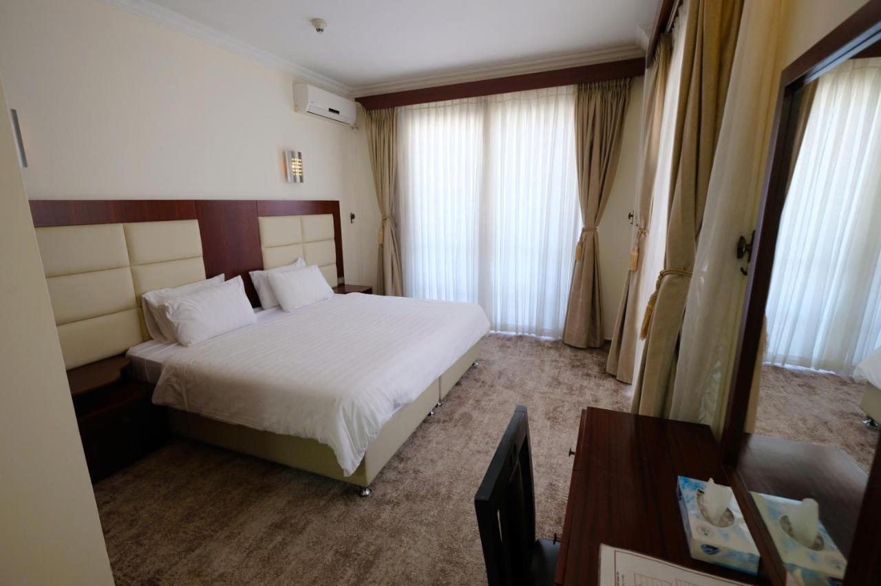 Red Crescent Guesthouse 拉马拉 外观 照片